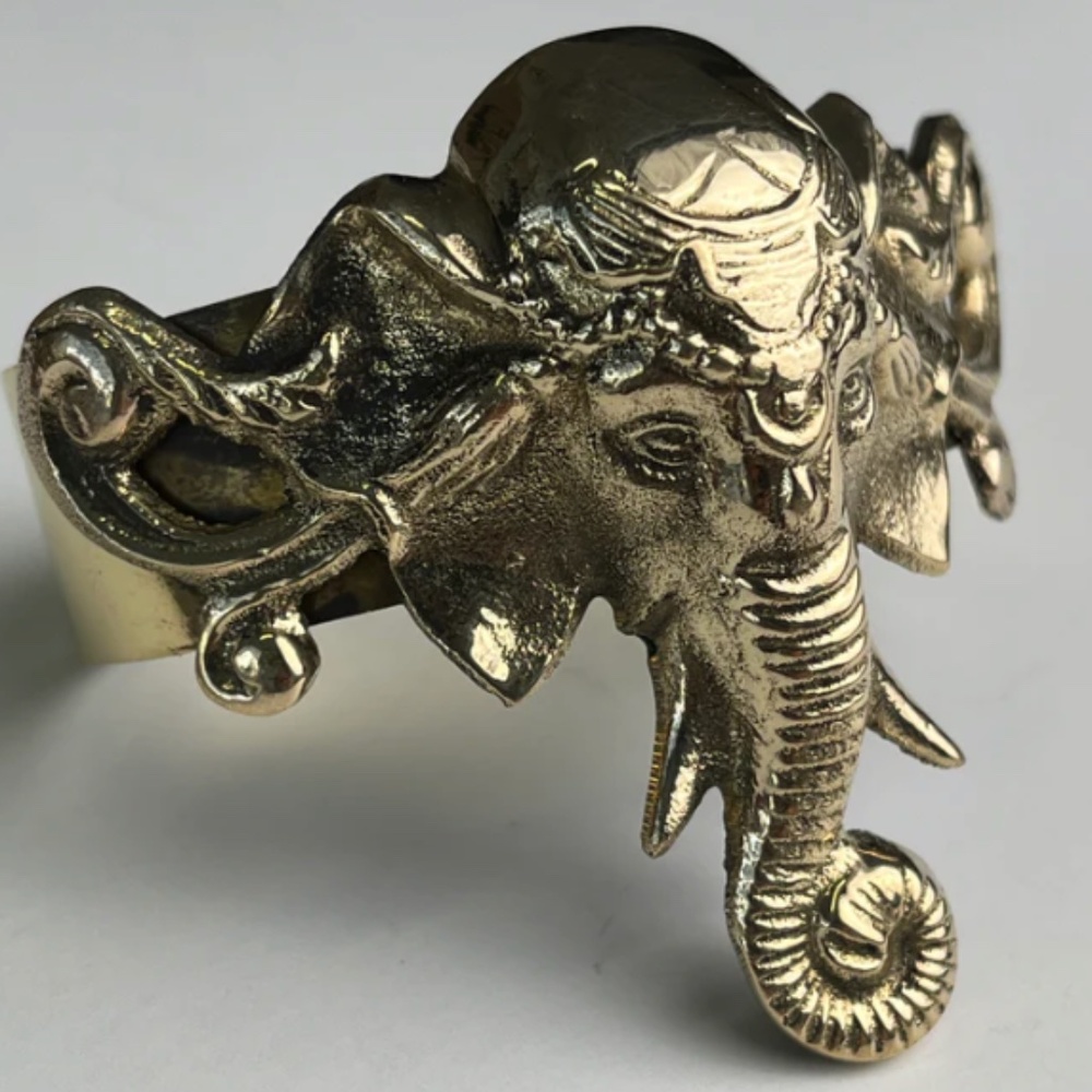 (#30) Elephant cuff